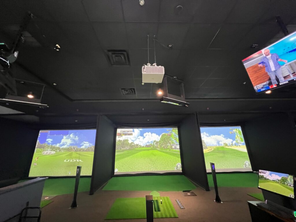 Golf Simulator Projectors