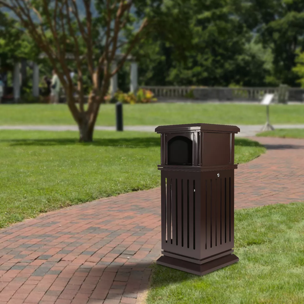 Commercial Trash Cans 